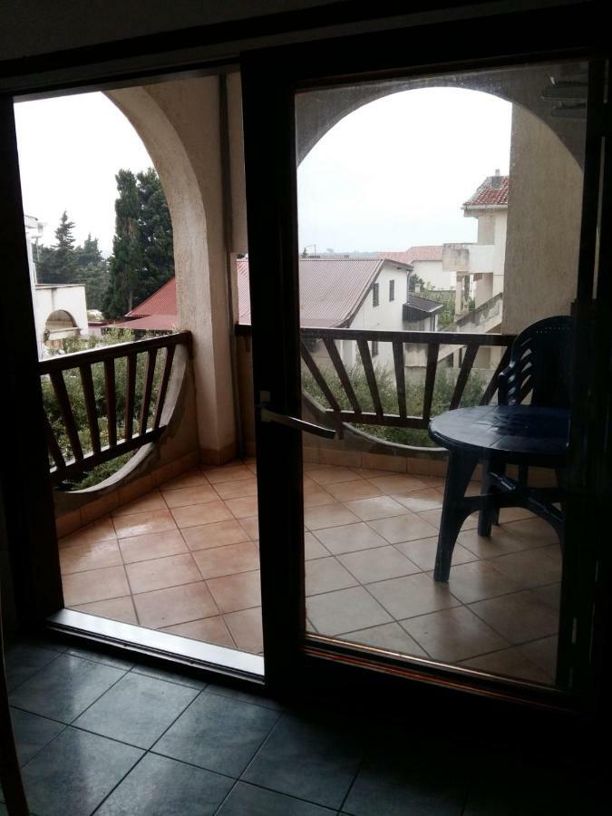 Apartments Villa Cherry Novalja Luaran gambar